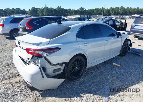 2023 Toyota Camry Xse Awd z USA, uszkodzony, nr VIN 4T1K61BK2PU095431